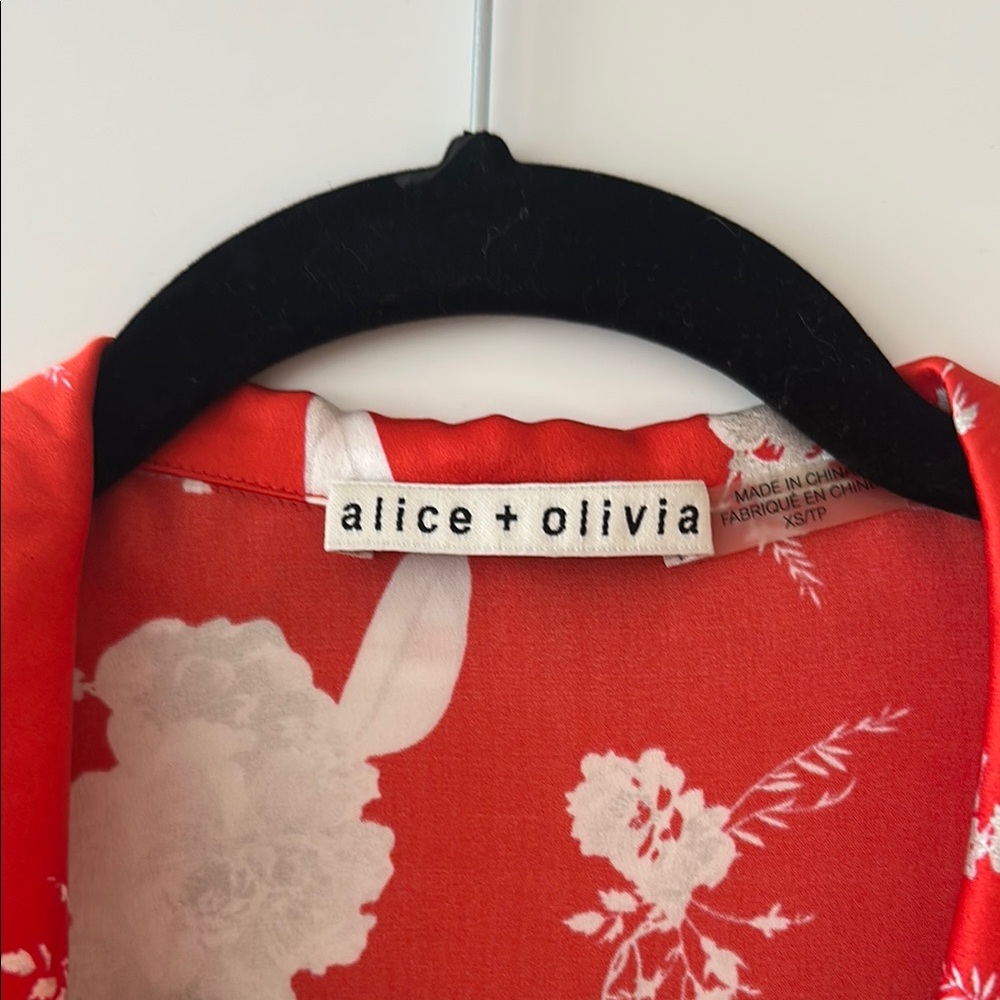 Alice + Olivia Red and White Floral Top - Picture 2 of 6